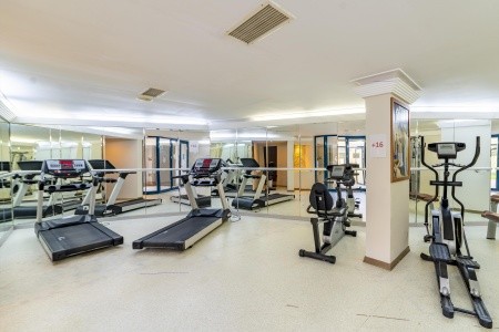 Queen's Park Le Jardin Resort - 43