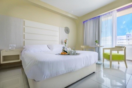 Tasia Maris Beach Hotel & Spa - 10