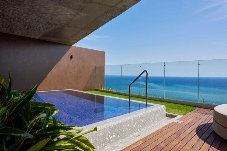 Madeira Funchal The Reserve 8 dňový pobyt Polpenzia Letecky Letisko: Praha September 2025 ( 1/09/25- 8/09/25)