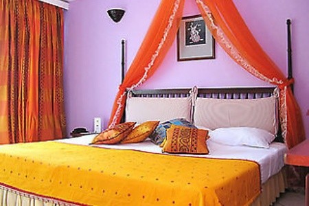 Coral Azur Beach Resort (Mon Choisy)