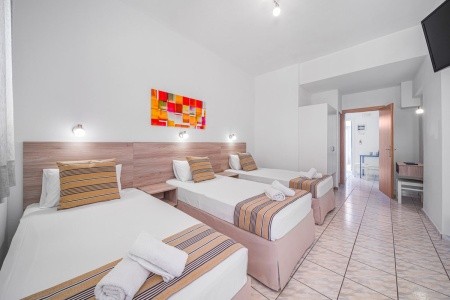 Grécko Kréta Happy Days Studios 8 dňový pobyt Raňajky Letecky Letisko: Praha July 2026 (27/07/26- 3/08/26)