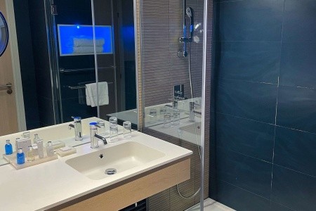 Radisson Blu Resort & Spa, Ajaccio Bay - 97