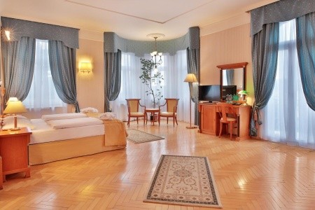 Belvedere - 12