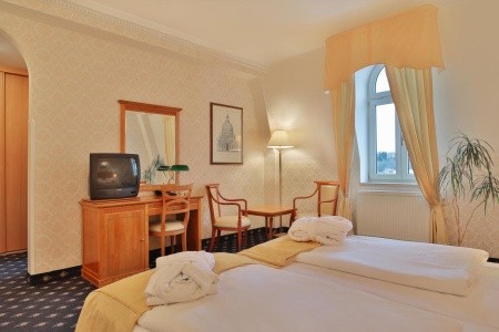 Belvedere - 21