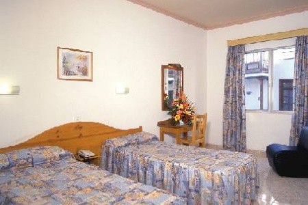 Kanárske ostrovy Tenerife Nopal 6 dňový pobyt Raňajky Letecky Letisko: Budapešť February 2026 (22/02/26-27/02/26)