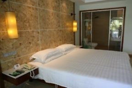 Palm Beach Resort & Spa - 8