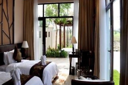 Grand Metropark Resort Sanya - 41