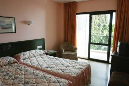 Sercotel Hotel Perla Marina - 11