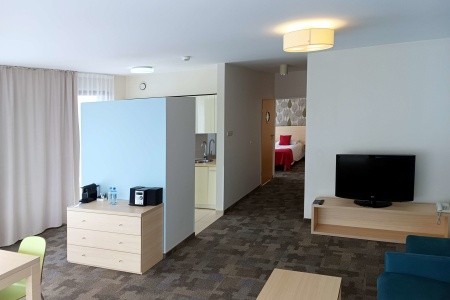 Poľsko Baltské more Golden Tulip Miedzyzdroje Residence 7 dňový pobyt Raňajky Vlastná April 2026 ( 8/04/26-14/04/26)