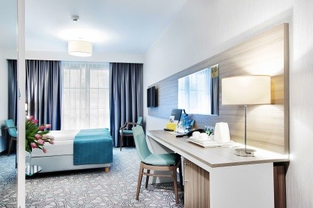 Poľsko Krakov Golden Tulip Krakow Kazimierz 2 dňový pobyt Raňajky Vlastná March 2026 ( 1/03/26- 2/03/26)