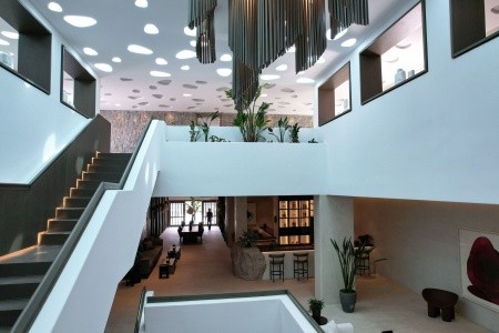 Grécko Mykonos Aeonic Suites & Spa 6 dňový pobyt Raňajky Letecky Letisko: Viedeň September 2026 ( 9/09/26-14/09/26)