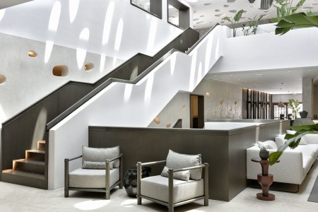 Grécko Mykonos Aeonic Suites & Spa 6 dňový pobyt Raňajky Letecky Letisko: Viedeň September 2026 ( 9/09/26-14/09/26)