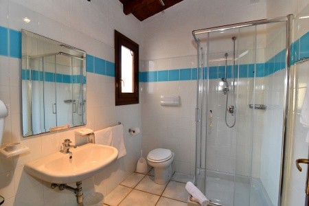 Taliansko Sardínia / Sardegna Li Suari Hotel 11 dňový pobyt Raňajky Letecky Letisko: Praha September 2025 (27/09/25- 7/10/25)