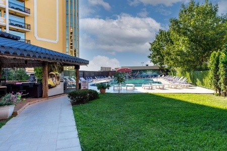 Bulharsko Slnečné Pobrežie Mpm Condor 15 dňový pobyt Light All inclusive Letecky Letisko: Košice August 2026 ( 7/08/26-21/08/26)