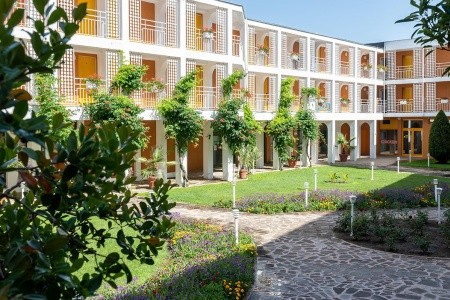 Bulharsko Slnečné Pobrežie Nessebar Beach Resort 8 dňový pobyt All Inclusive Letecky Letisko: Bratislava July 2026 (14/07/26-21/07/26)