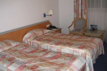 Park Inn Danube - 76