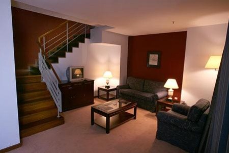 Portugalsko  Holiday Inn Porto - Gaia 4 dňový pobyt Raňajky Letecky Letisko: Viedeň February 2026 (18/02/26-21/02/26)