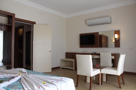 Turecko Side Side West Park 8 dňový pobyt All Inclusive Letecky Letisko: Bratislava July 2026 (24/07/26-31/07/26)