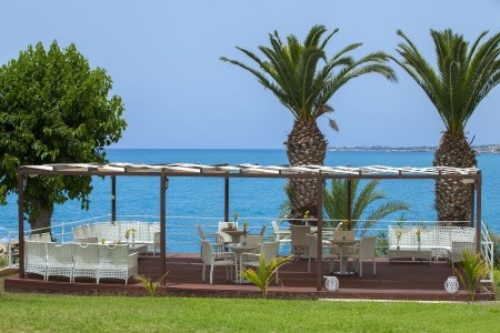 Cyprus Kissonerga Queens Bay Paphos 8 dňový pobyt Polpenzia Letecky Letisko: Bratislava September 2025 ( 4/09/25-11/09/25)