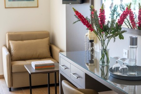 Cyprus Kissonerga Queens Bay Paphos 8 dňový pobyt Polpenzia Letecky Letisko: Bratislava September 2025 ( 4/09/25-11/09/25)