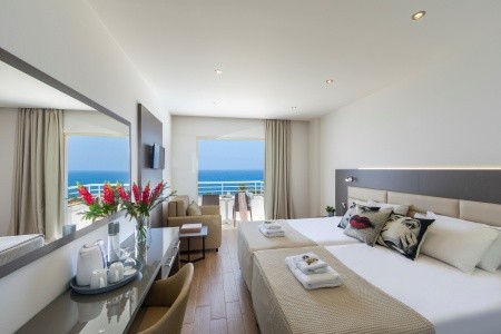 Cyprus Kissonerga Queens Bay Paphos 8 dňový pobyt Polpenzia Letecky Letisko: Bratislava September 2025 ( 4/09/25-11/09/25)