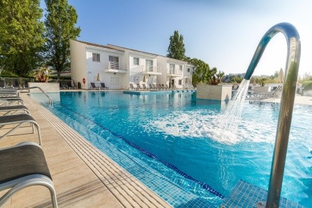 Eix Lagotel Holiday Resort