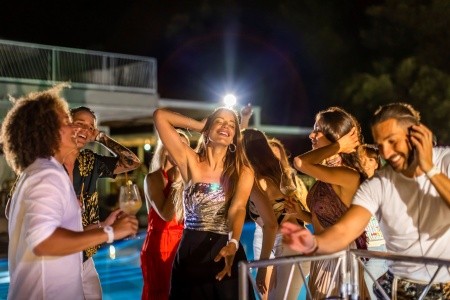 Chorvátsko Hvar Hvar By Valamar 6 dňový pobyt Polpenzia Vlastná June 2026 ( 5/06/26-10/06/26)