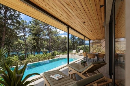 Chorvátsko Hvar Hvar By Valamar 6 dňový pobyt Polpenzia Vlastná June 2026 ( 5/06/26-10/06/26)