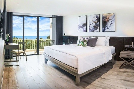 Thajsko Phuket Paradox Resort Phuket (Ex: Mövenpick Resort & Spa Karon Beach Phuket) 13 dňový pobyt Raňajky Letecky Letisko: Viedeň November 2026 (28/11/26-10/12/26)