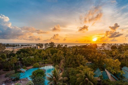 Thajsko Phuket Paradox Resort Phuket (Ex: Mövenpick Resort & Spa Karon Beach Phuket) 13 dňový pobyt Raňajky Letecky Letisko: Viedeň November 2026 (28/11/26-10/12/26)