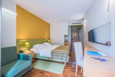Chorvátsko Brač Labranda Velaris Resort 8 dňový pobyt Polpenzia Vlastná August 2025 (29/08/25- 5/09/25)