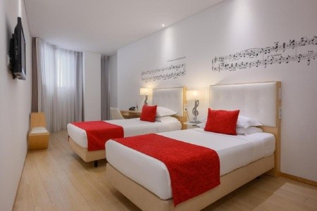 Portugalsko  Da Musica 5 dňový pobyt Raňajky Letecky Letisko: Praha December 2025 (18/12/25-22/12/25)