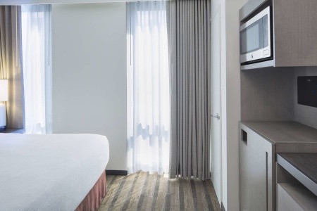 USA New York Hyatt House New York - Chelsea 9 dňový pobyt Raňajky Letecky Letisko: Praha June 2026 ( 3/06/26-11/06/26)