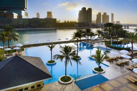Spojené arabské emiráty Abu Dhabi Beach Rotana Hotel & Tower 9 dňový pobyt Raňajky Letecky Letisko: Praha júl 2024 (30/07/24- 7/08/24)
