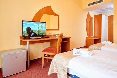 Bulharsko, Pomorie, Paradise, za <span>21.974</span> Kč