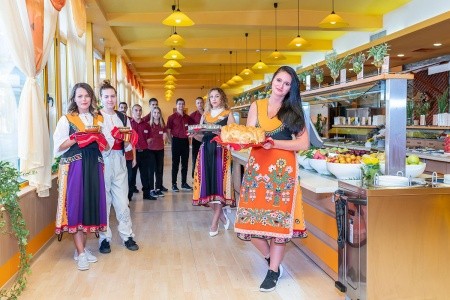 Bulharsko Slnečné Pobrežie Nessebar Beach Resort 8 dňový pobyt All Inclusive Letecky Letisko: Bratislava July 2026 (14/07/26-21/07/26)