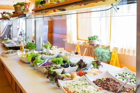 Bulharsko Slnečné Pobrežie Nessebar Beach Resort 8 dňový pobyt All Inclusive Letecky Letisko: Bratislava July 2026 (14/07/26-21/07/26)