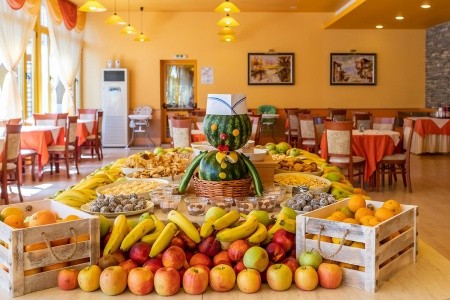 Bulharsko Slnečné Pobrežie Nessebar Beach Resort 8 dňový pobyt All Inclusive Letecky Letisko: Bratislava July 2026 (14/07/26-21/07/26)