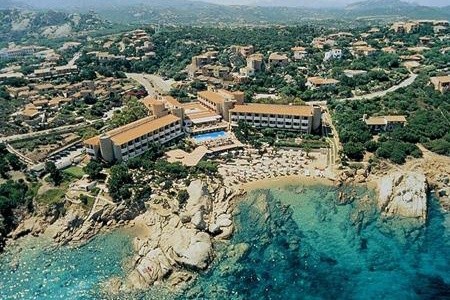 Taliansko Sardínia / Sardegna Grand Smeraldo Beach 8 dňový pobyt Raňajky Vlastná July 2025 (30/07/25- 6/08/25)