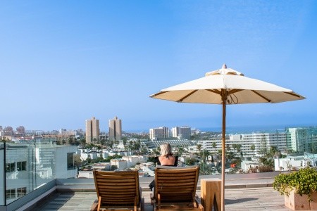 Kanárske ostrovy Tenerife Coral Ocean View 8 dňový pobyt Polpenzia Letecky Letisko: Budapešť October 2026 ( 4/10/26-11/10/26)