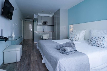 Kanárske ostrovy Tenerife Coral Ocean View 8 dňový pobyt Polpenzia Letecky Letisko: Budapešť October 2026 ( 4/10/26-11/10/26)