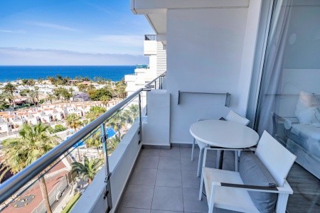 Kanárske ostrovy Tenerife Coral Ocean View 8 dňový pobyt Polpenzia Letecky Letisko: Budapešť October 2026 ( 4/10/26-11/10/26)