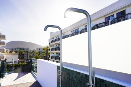 Kanárske ostrovy Tenerife Coral California 6 dňový pobyt Raňajky Letecky Letisko: Budapešť August 2026 (19/08/26-24/08/26)