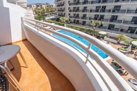 Kanárske ostrovy Tenerife Coral California 6 dňový pobyt Raňajky Letecky Letisko: Budapešť August 2026 (19/08/26-24/08/26)