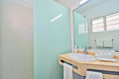 Kanárske ostrovy Tenerife Coral California 6 dňový pobyt Raňajky Letecky Letisko: Budapešť August 2026 (19/08/26-24/08/26)