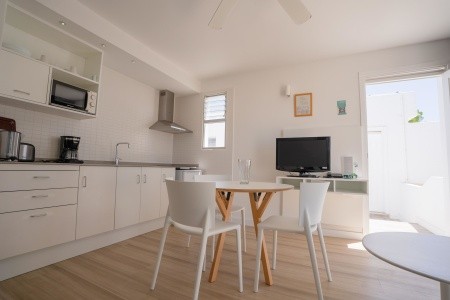 Kanárske ostrovy Tenerife Coral California 6 dňový pobyt Raňajky Letecky Letisko: Budapešť August 2026 (19/08/26-24/08/26)