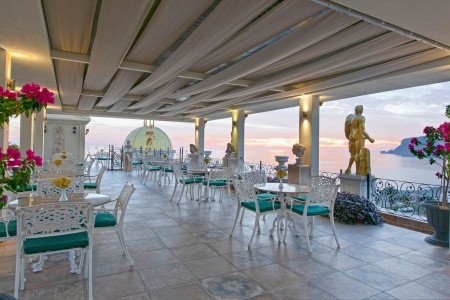 Antique Roman Palace - 12