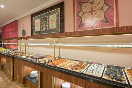 Antique Roman Palace - 14