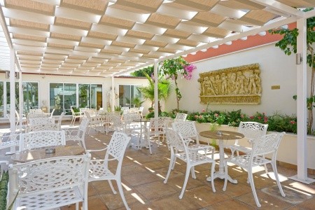 Antique Roman Palace - 18