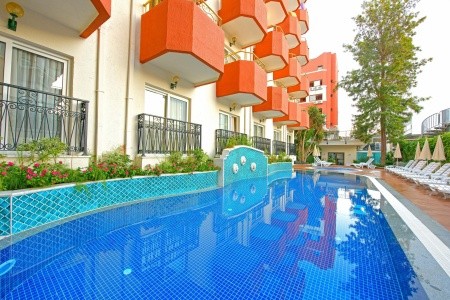 Antique Roman Palace - 27